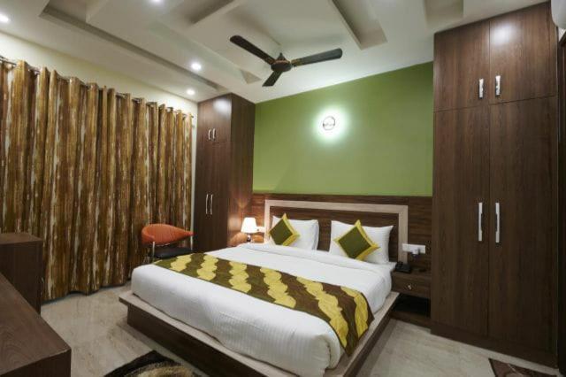 Kartikay Hotel Hisār المظهر الخارجي الصورة