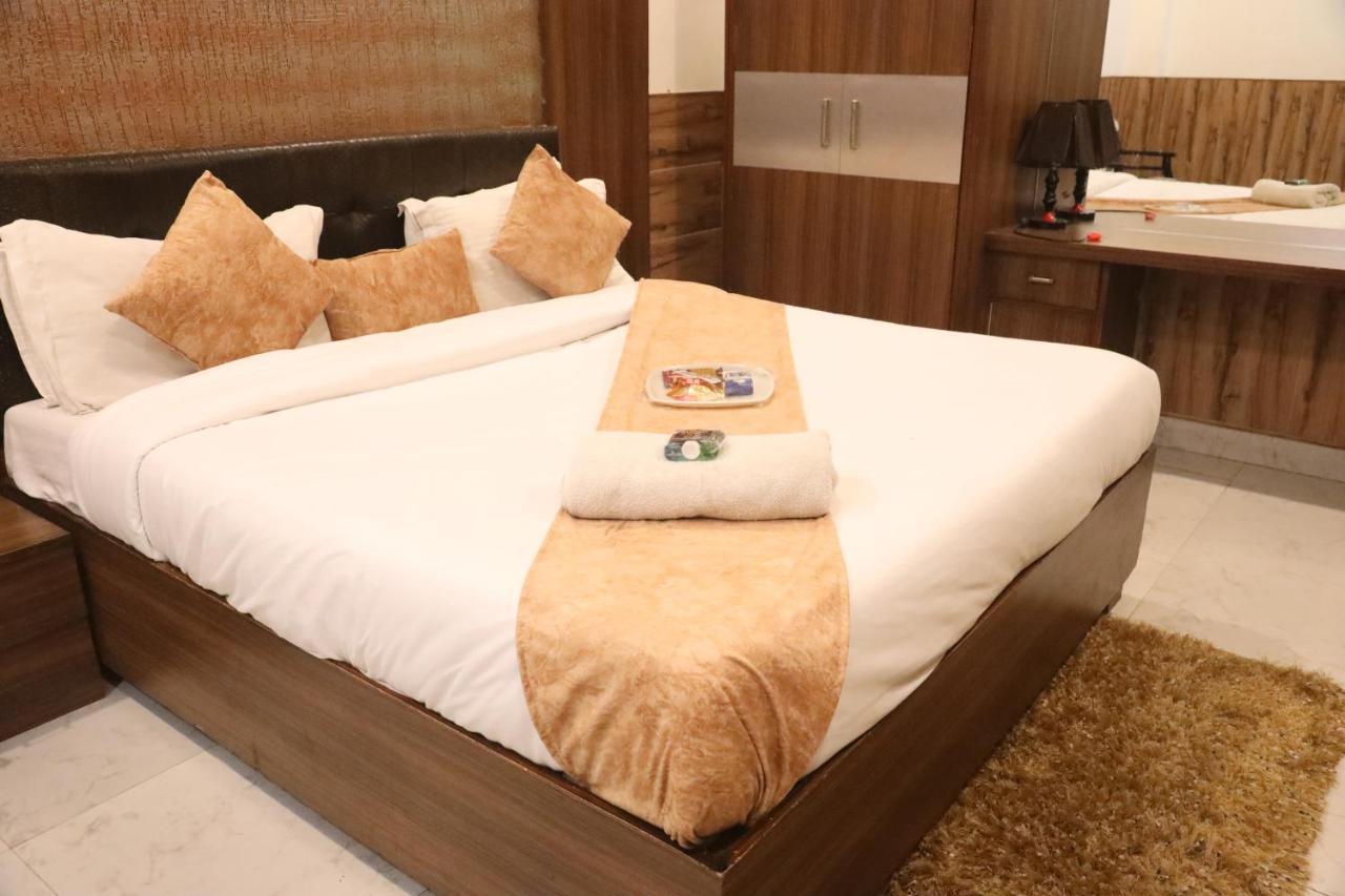 Kartikay Hotel Hisār المظهر الخارجي الصورة