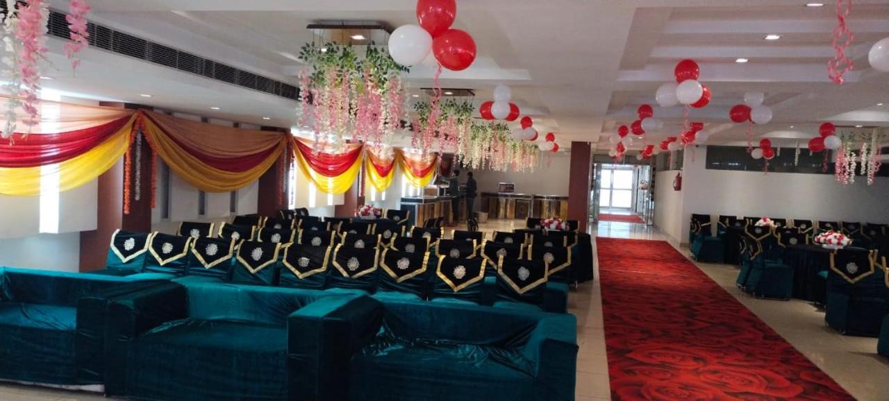 Kartikay Hotel Hisār المظهر الخارجي الصورة